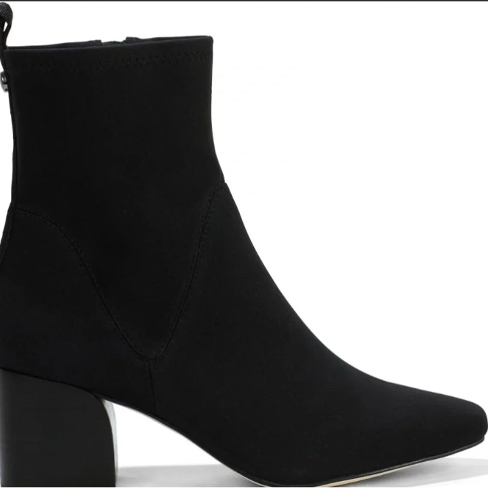 DONALD J. PLINER BOOTS STRETCH SOCK STYLE BLACK 8 1/2
